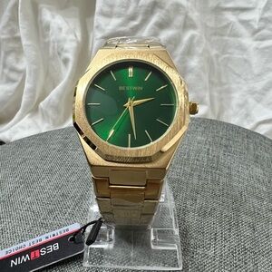 MENS BUSINESS WATCH ADJUSTABLE LINKS BRAND BESTWIN, STAINLESS STEEL NEW.